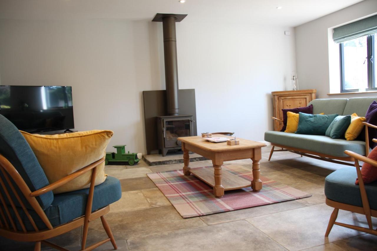 Wonderfully Spacious Luxury Holiday Cottage Billingshurst Exterior foto